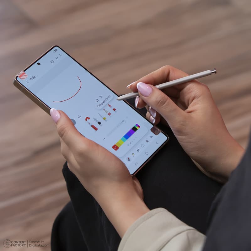 گوشی موبایل سامسونگ مدل Galaxy S25 Ultra دو سیم کارت ظرفیت 512 گیگابایت و رم 12 گیگابایت – به همراه شارژر 45 واتی سامسونگ — تصویر ۸
