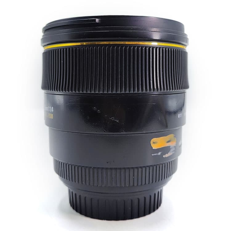 لنز Sigma 85mm f/1.4 EX DG HSM — تصویر ۳