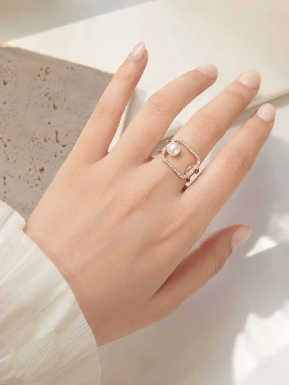 انگشتر ژوپینگ مروارید مینیمال با طراحی مدرن — تصویر ۷