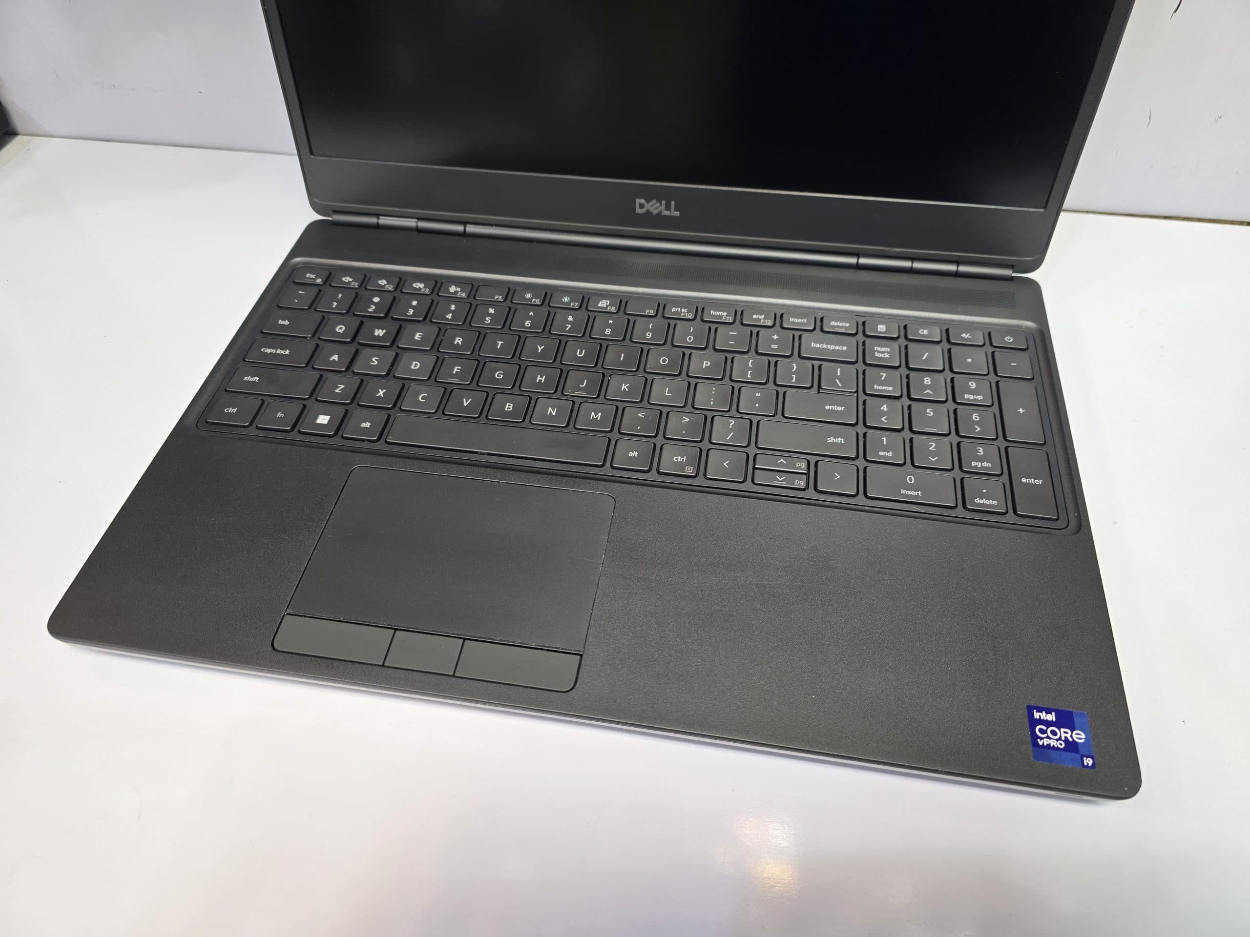 Dell precision 7560 RTX A5000 — تصویر ۳