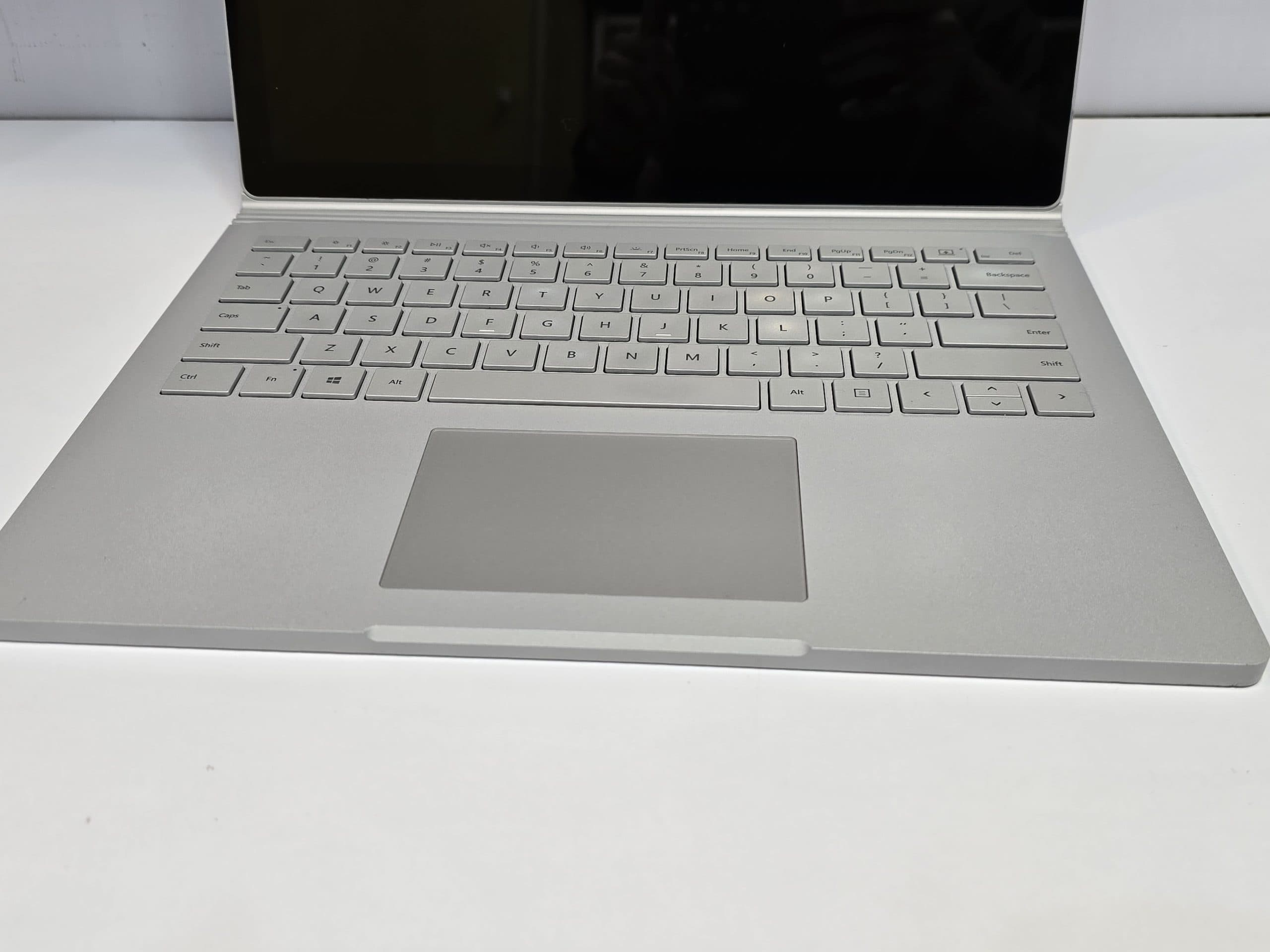 فروش لپ تاپ استوک سرفیس__surface book 2 — تصویر ۳