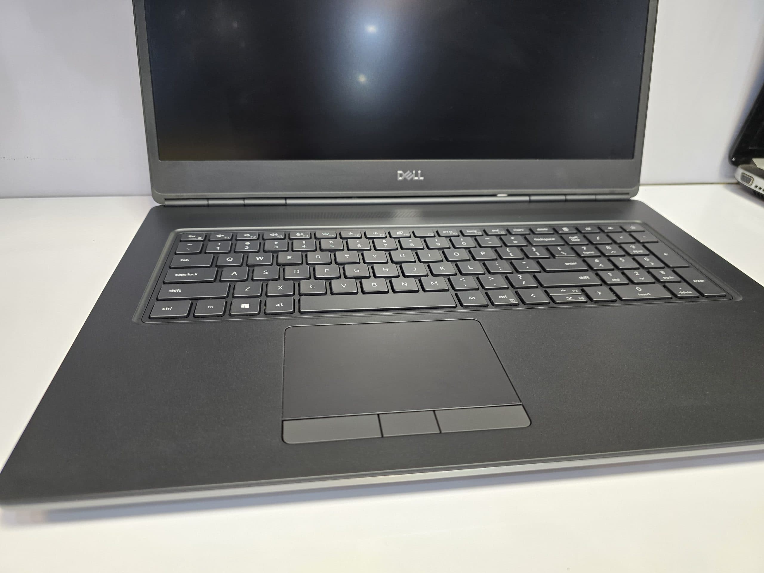 لپ تاپ استوک دل ____ Dell precision 7770 core i7 — تصویر ۴