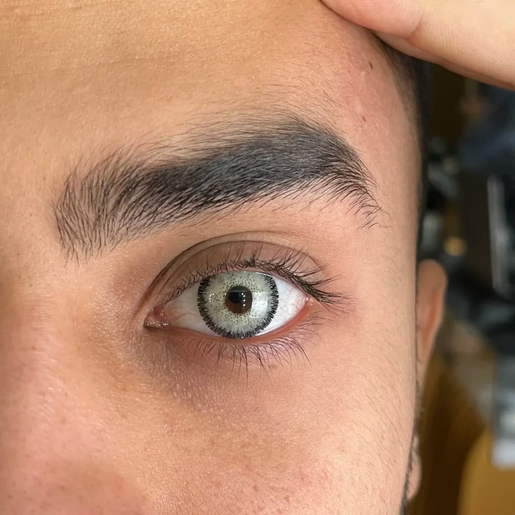 لنز کاتیا لیو گری طوسی سبز | Katia Lio Grey-Green Lens — تصویر ۱۰
