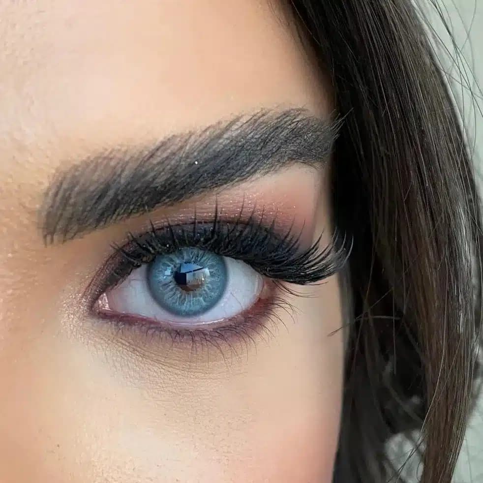 لنز مارلی لایت بلو آبی رگه دار مشابه چشم | Marley Light Blue lens — تصویر ۲