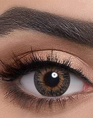 لنز قهوه ای عسلی دور دار طرح سان کیس برند دهب Dahab sun kiss — تصویر ۴
