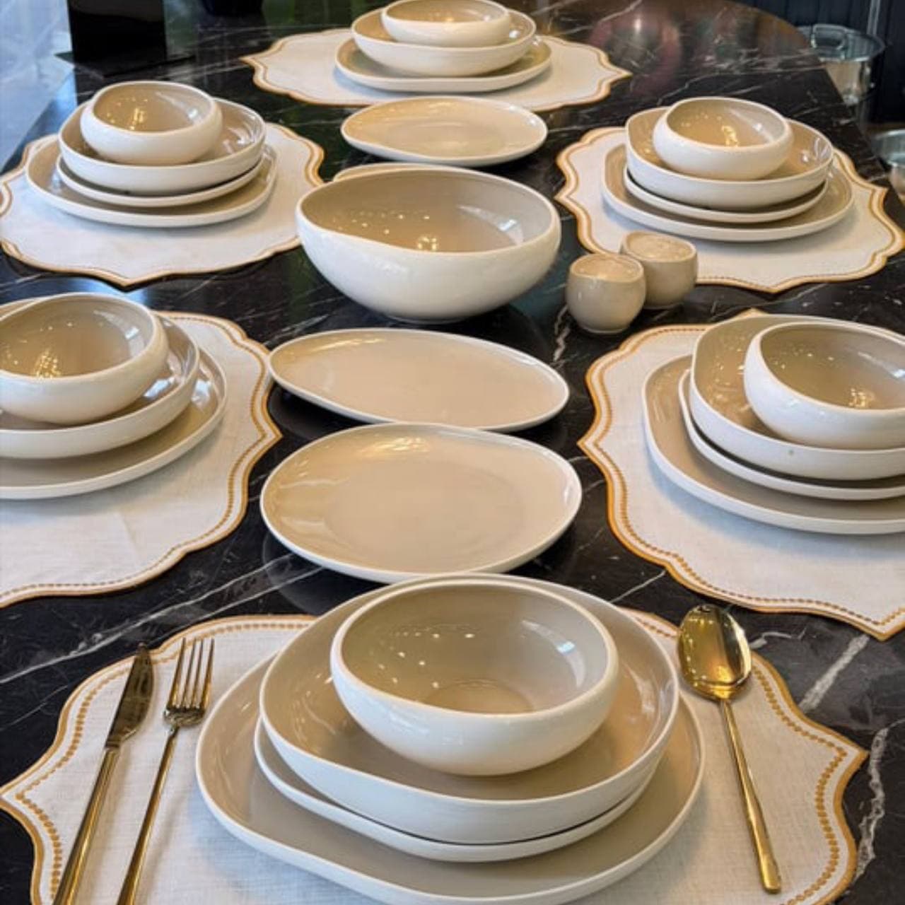 سرویس چینی غذاخوری دفرمه 29 پارچه 6 نفره برند Açar — تصویر ۷