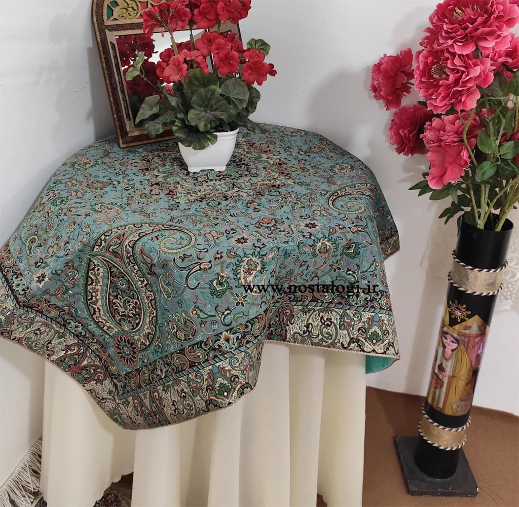 رومیزی ترمه سالار سبز — تصویر ۳