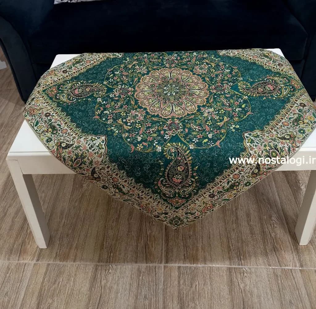رومیزی ترمه 1*1 طرح افشار در 8 رنگ — تصویر ۳