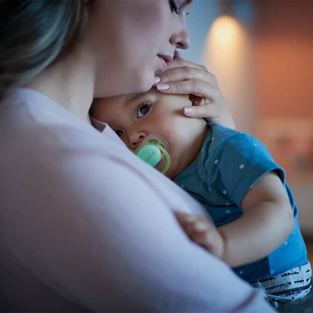 پستانک الترا ایر شبرنگ 0 تا 6 ماه فیلیپس اونت Philips Avent مدل SCF37619 — تصویر ۲