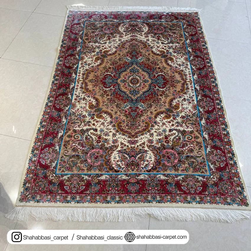 فرش تمام ابریشم کد 239 کرم — تصویر ۴