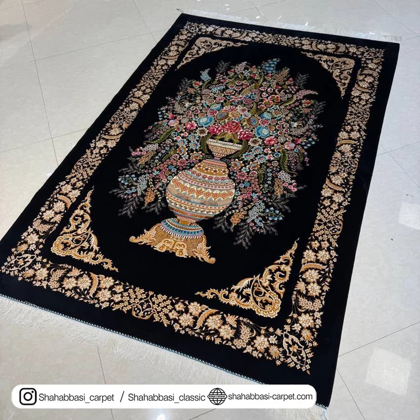 فرش تمام ابریشم کد 233 مشکی — تصویر ۲