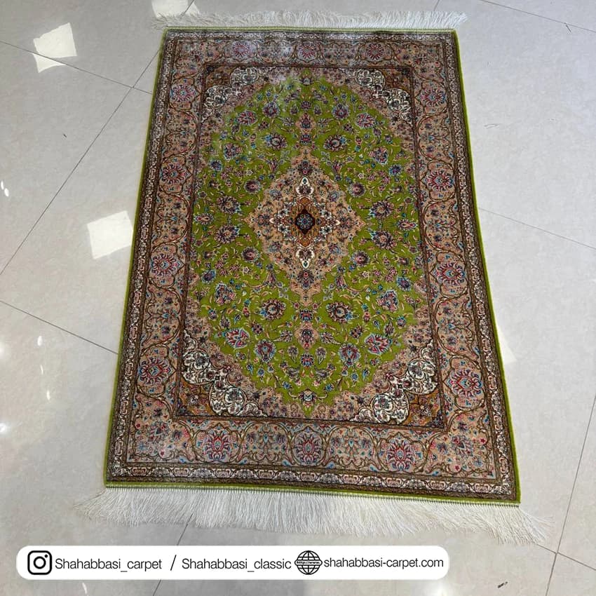 فرش تمام ابریشم کد 232 سبز — تصویر ۸