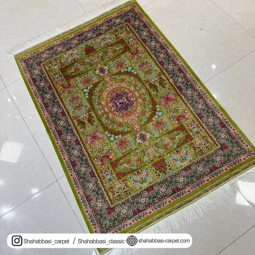 فرش تمام ابریشم کد 223 سبز — تصویر ۶