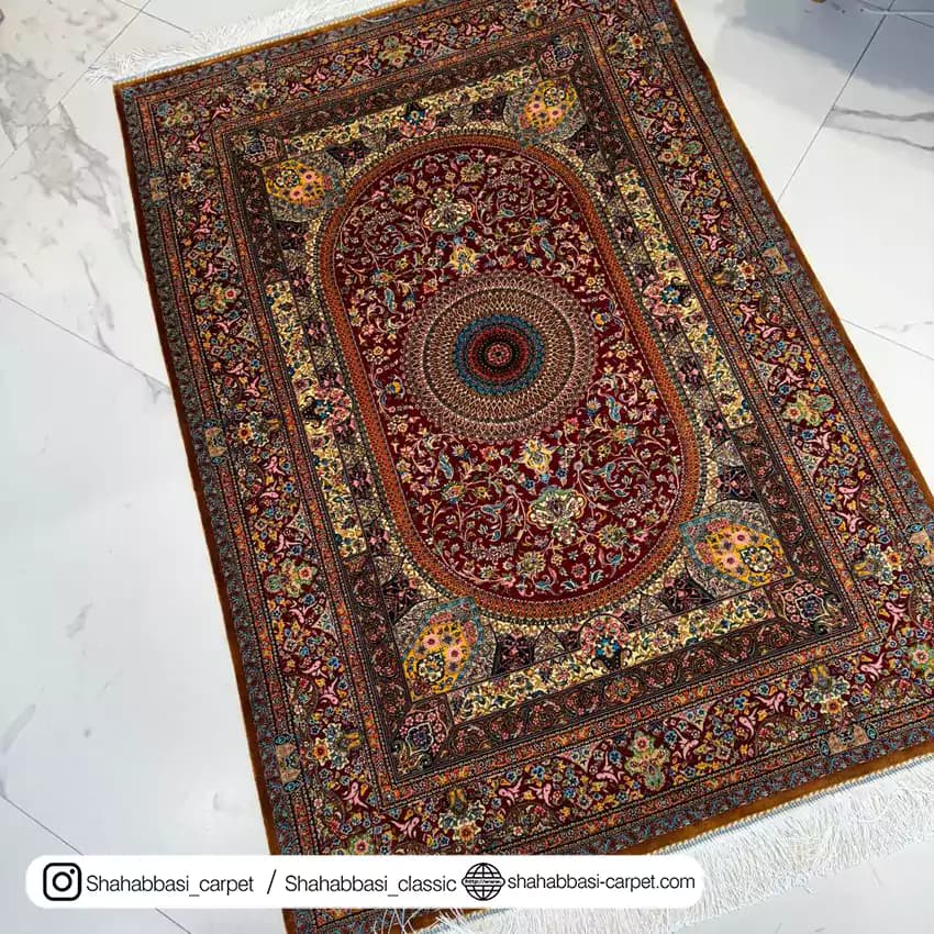 فرش تمام ابریشم کد 64 لاکی — تصویر ۷
