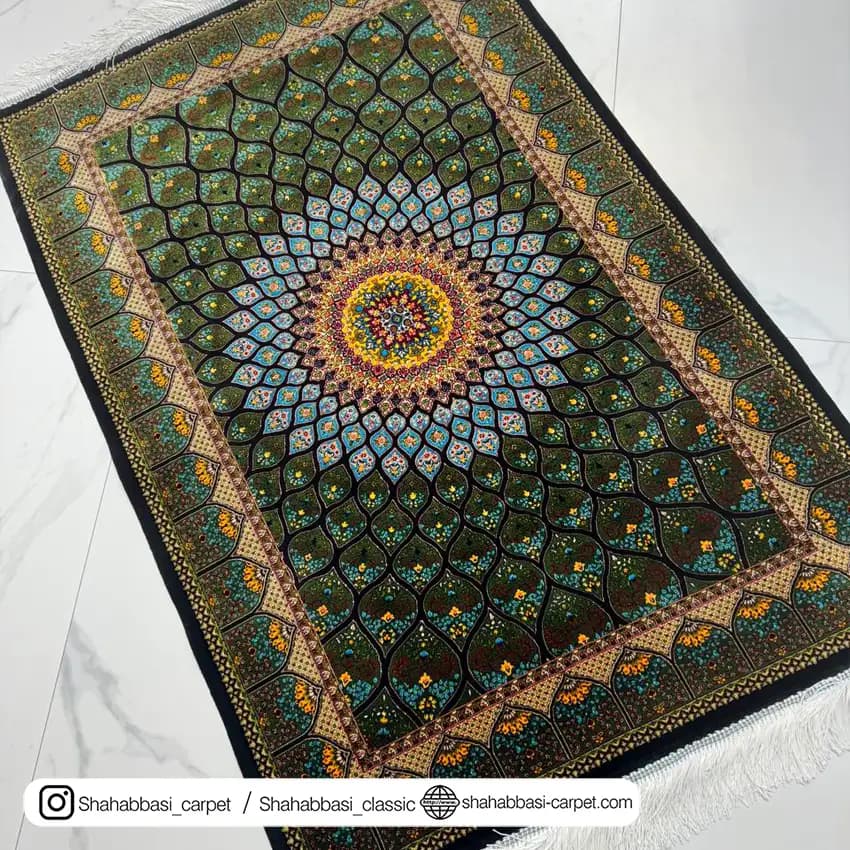 فرش تمام ابریشم کد 121 سبز — تصویر ۲