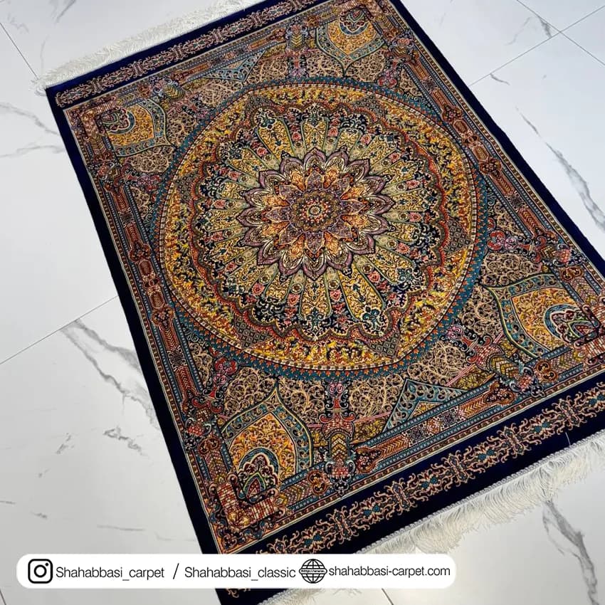 فرش تمام ابریشم کد 172 آبی کاربنی — تصویر ۵