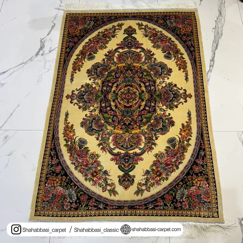 فرش تمام ابریشم کد 162 کرم — تصویر ۵