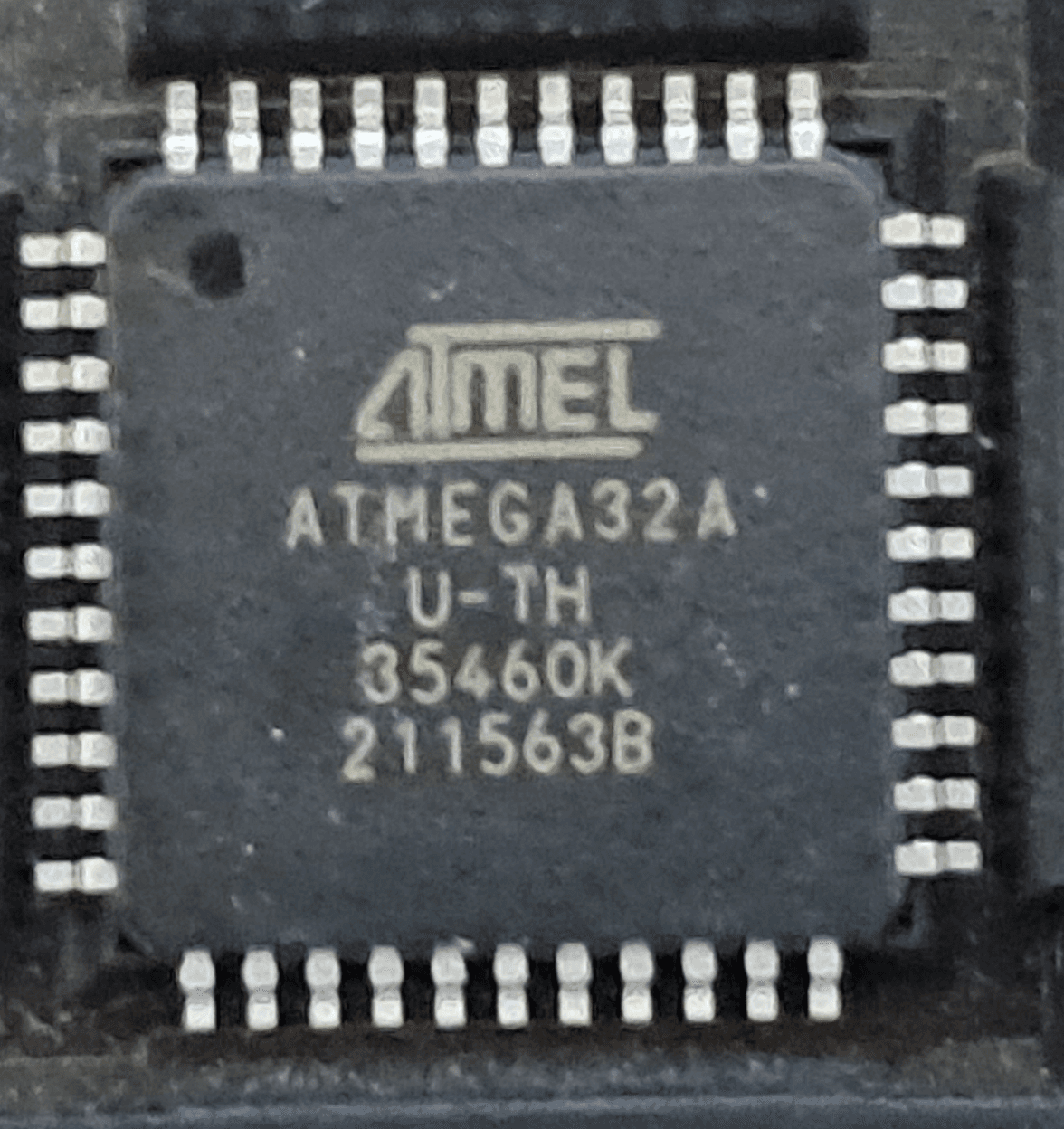 میکروکنترلر ATMEGA32AU TH پکیج SMD TQFP-44 — تصویر ۳