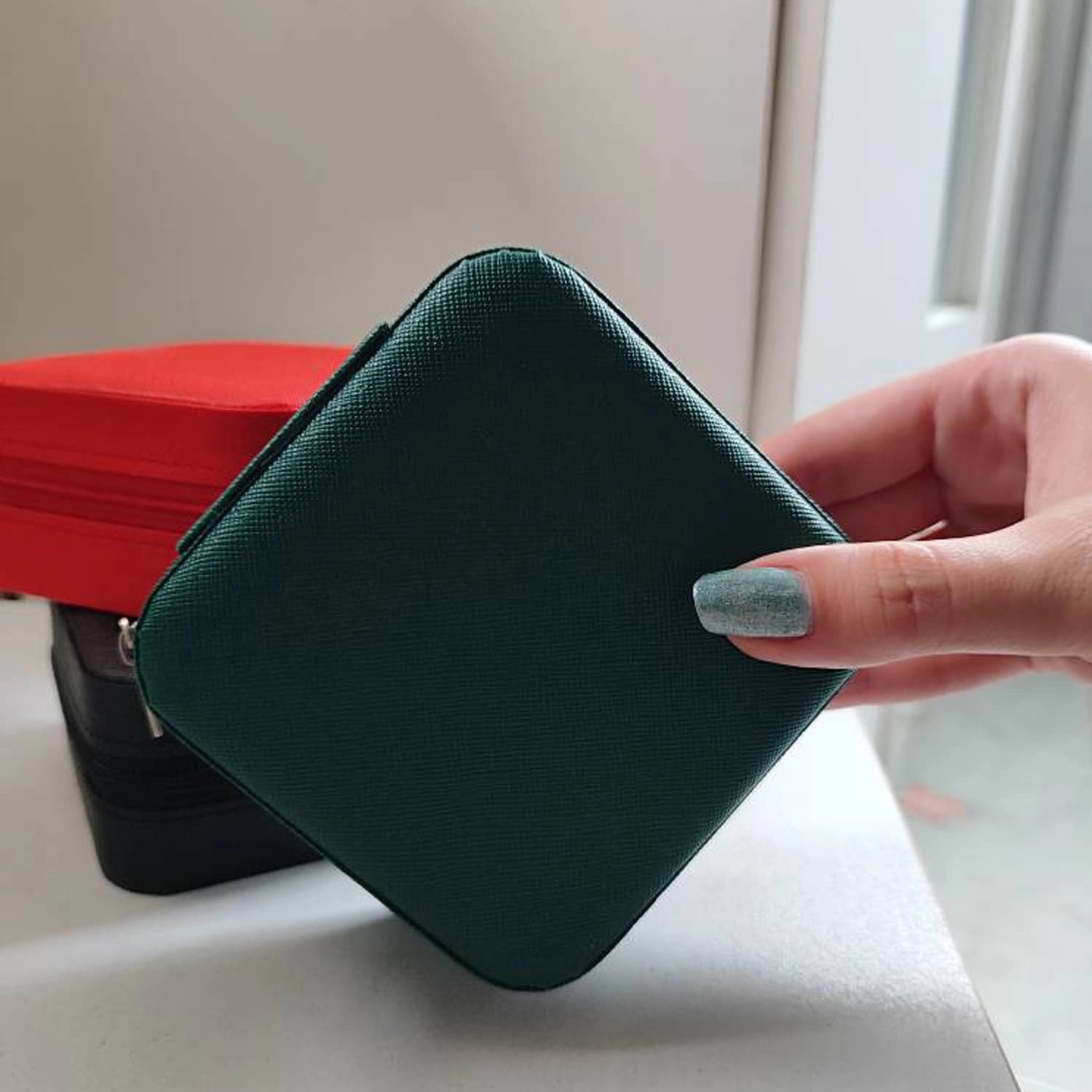 کیف جواهرات سبز — تصویر ۴