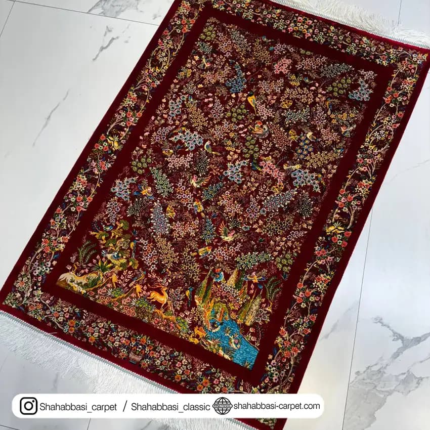 فرش تمام ابریشم کد 134 لاکی — تصویر ۲