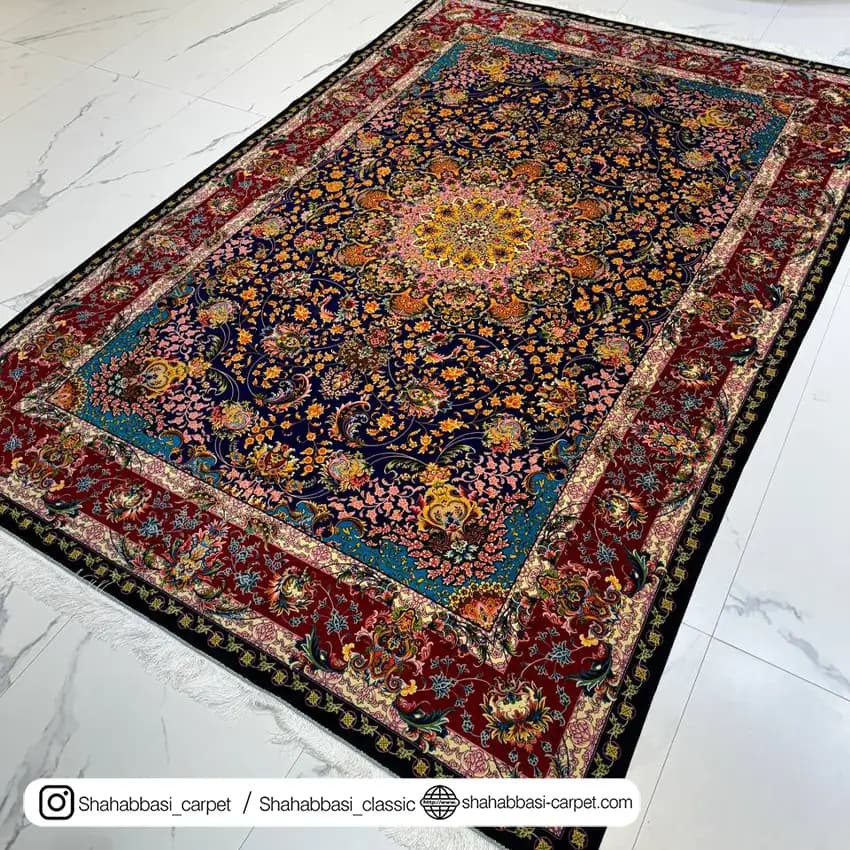 فرش تمام ابریشم کد 127 سرمه ای — تصویر ۵