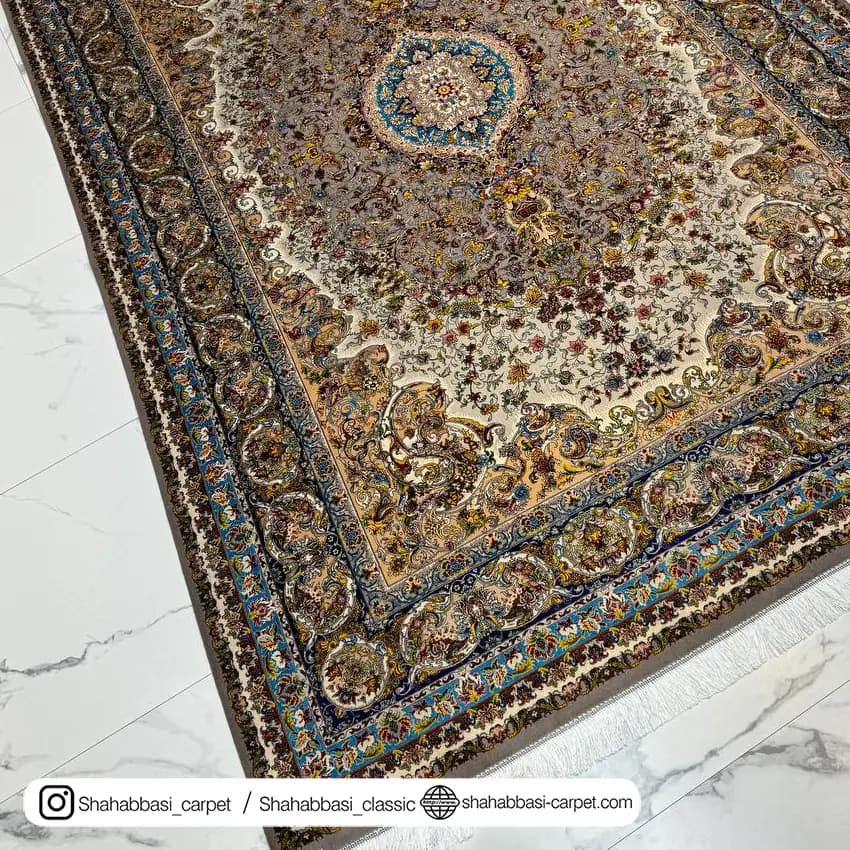 فرش تمام ابریشم کد 126 طوسی — تصویر ۶