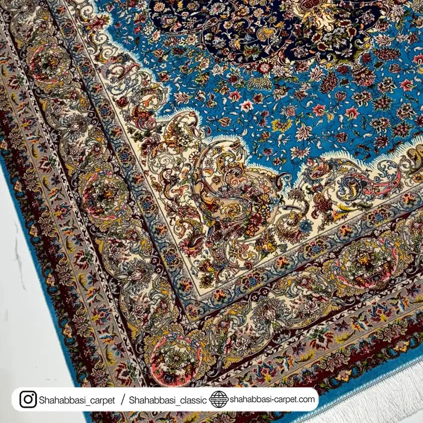 فرش تمام ابریشم کد 124 آبی — تصویر ۳