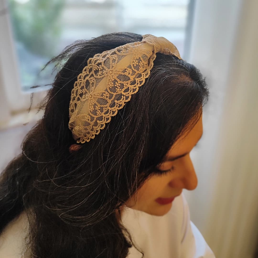 تل گیپور زنانه مدل گره‌ای رنگ کرم