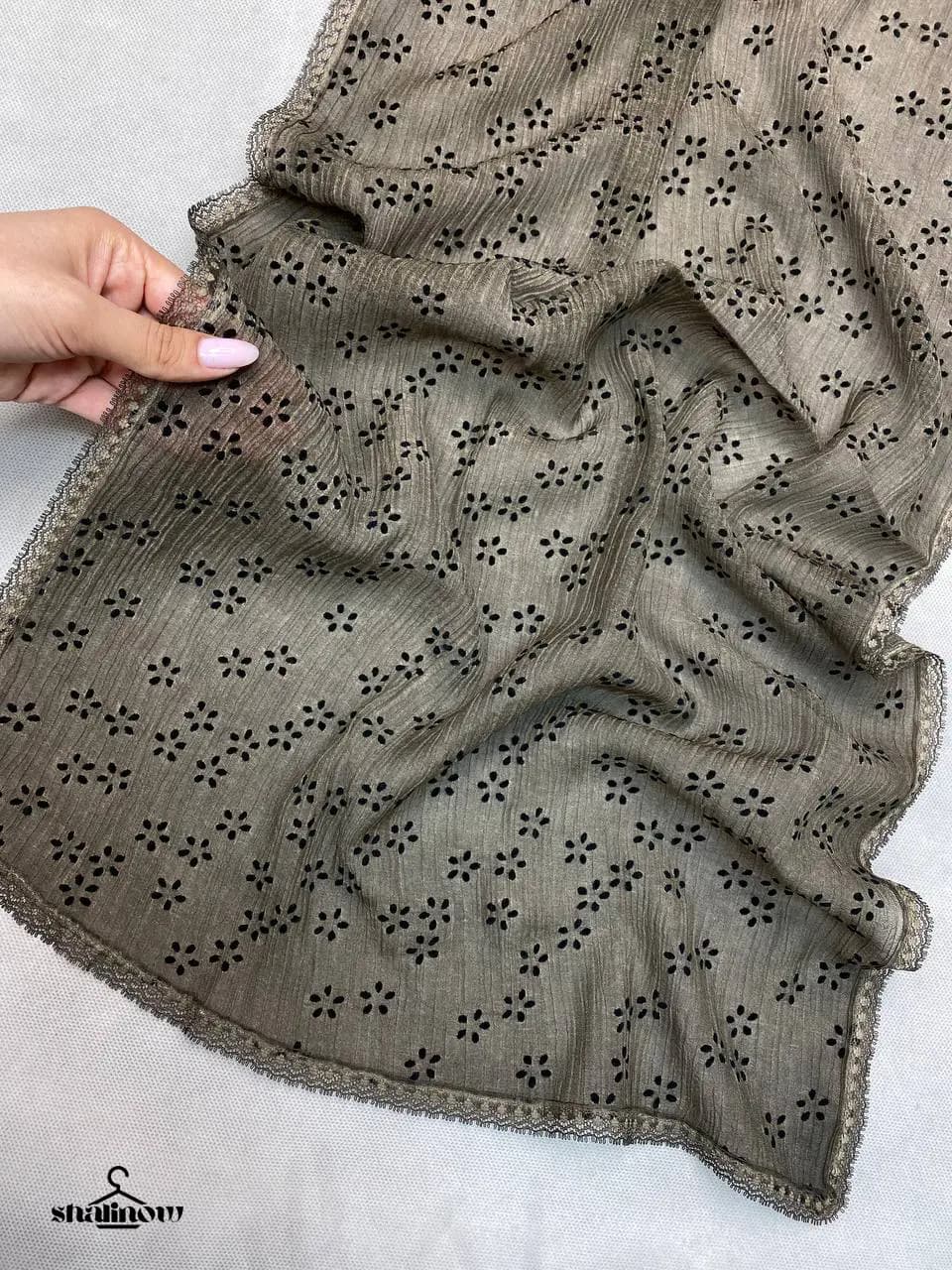 شال حریر مخمل کوب وارداتی — تصویر ۹