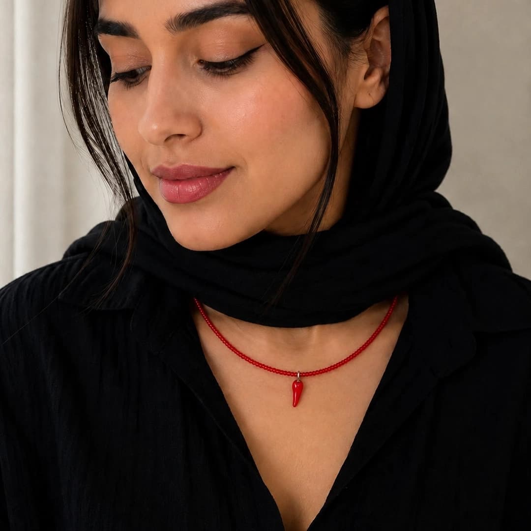 گردنبند مینیمال فلفل منجوقی چوکری — تصویر ۳