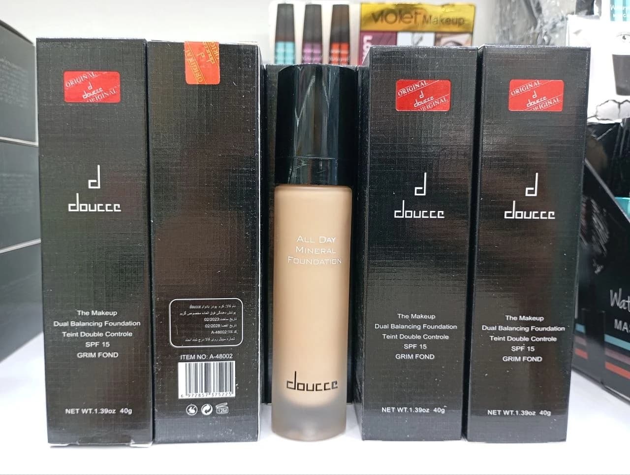 کرم پودر بادوام دوسه مدل Dual Balancing SPF 15 حجم 40 گرم — تصویر ۴