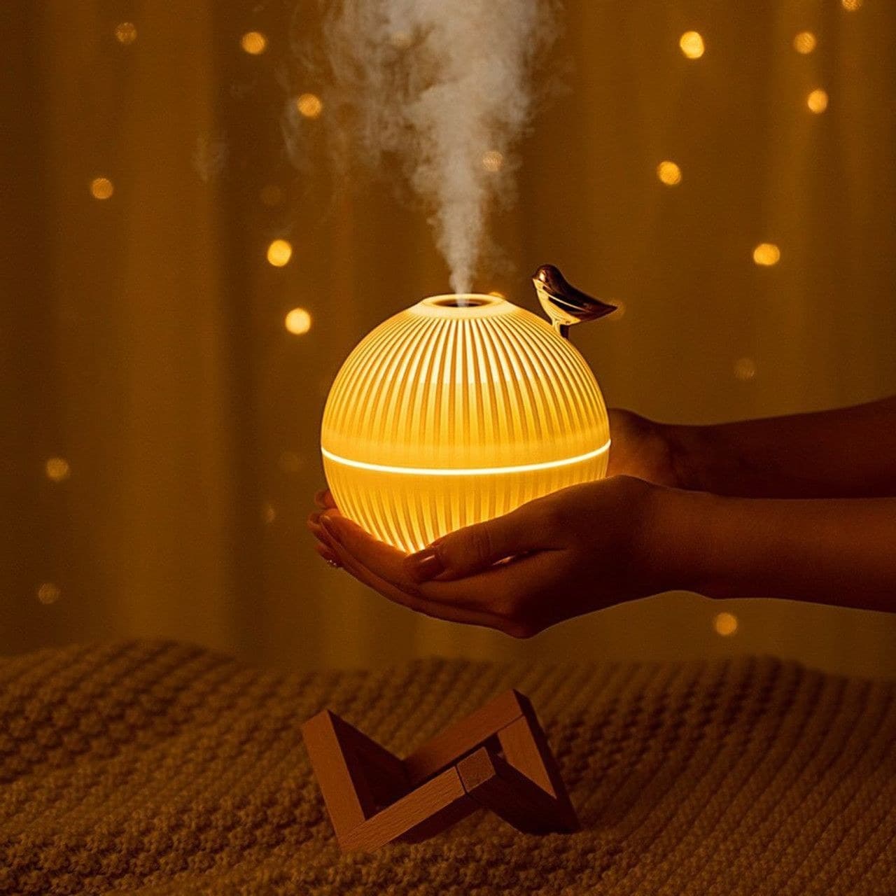 بخور سرد دوکار طرح ماه moon light برند LARK Humidifier — تصویر ۹