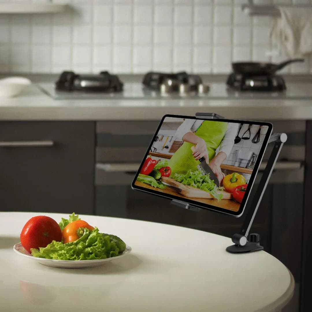 هولدر و پایه نگهدارنده رومیزی گرین لاین Green Lion Stable Tablet and Phone Stand مناسب گوشی و تبلت — تصویر ۳
