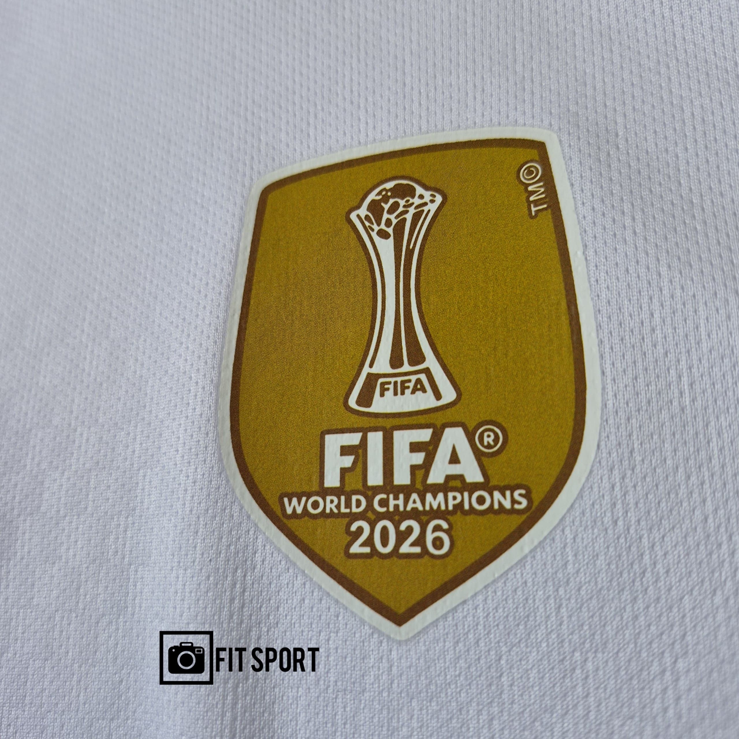 لباس اول رئال مادرید 2026-2027 — تصویر ۷