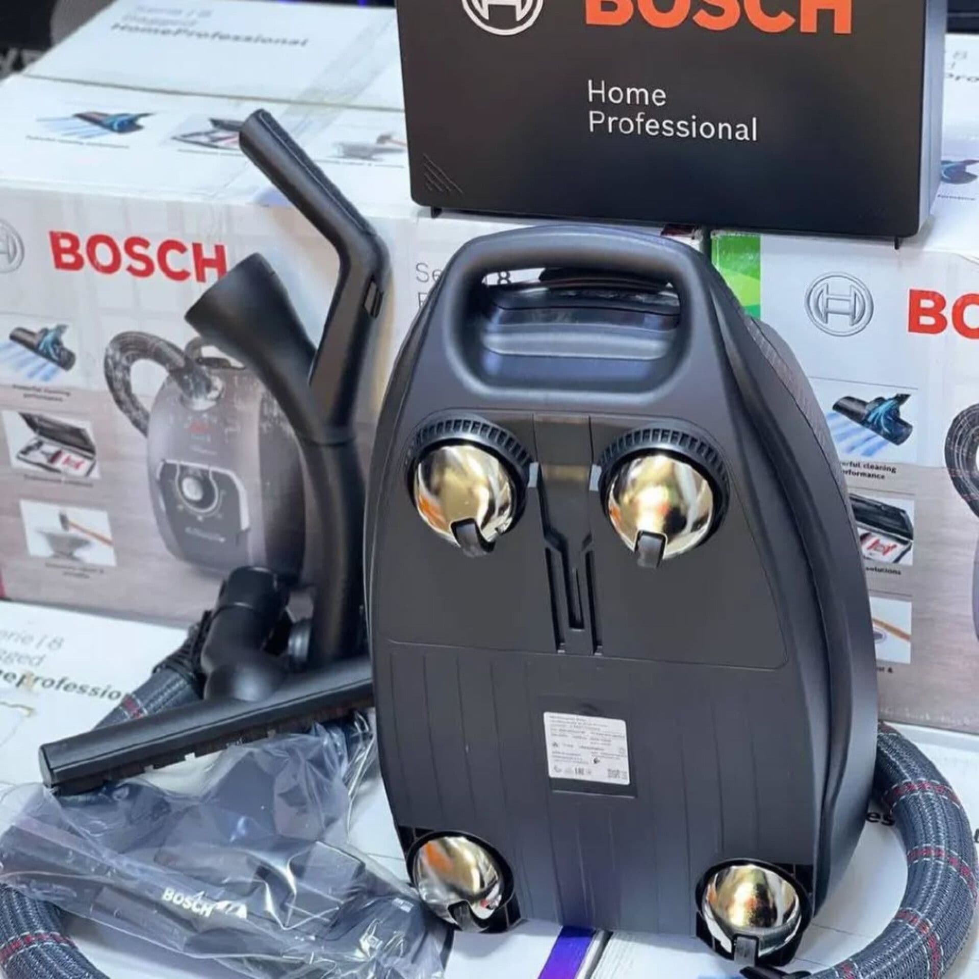 جاروبرقی بوش مدل BGL8PRO5 سری 8 اصل — تصویر ۷
