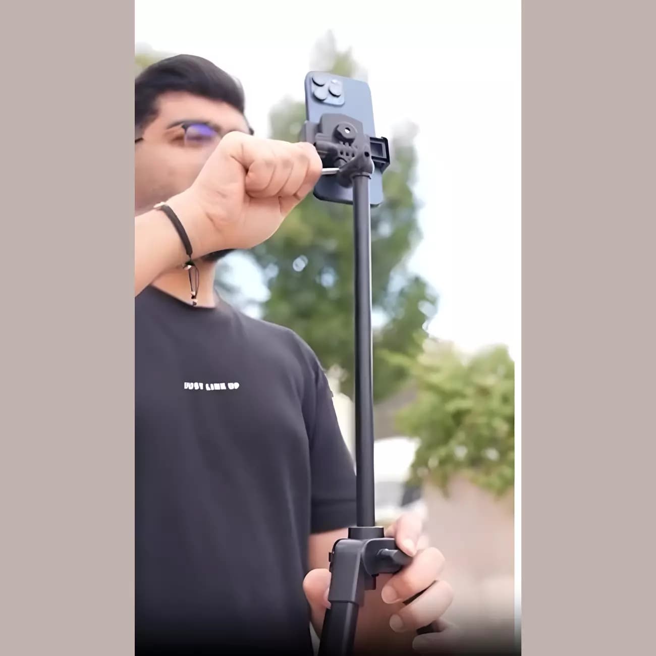 سه پایه دوربین و موبایل پرودو Porodo Professional Gimbal Tripod PD-TRPAL — تصویر ۶