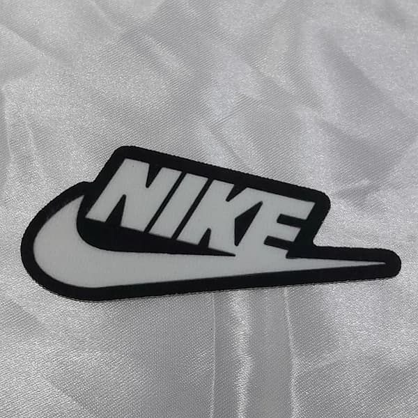 تکه دوزی حرارتی لوگو NIKE کوچک جنس نمدی