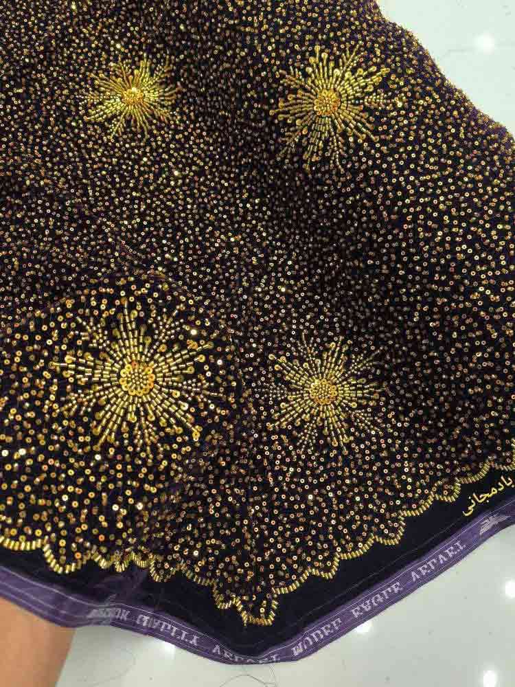 مخمل کار شده کد 5050 بادمجانی