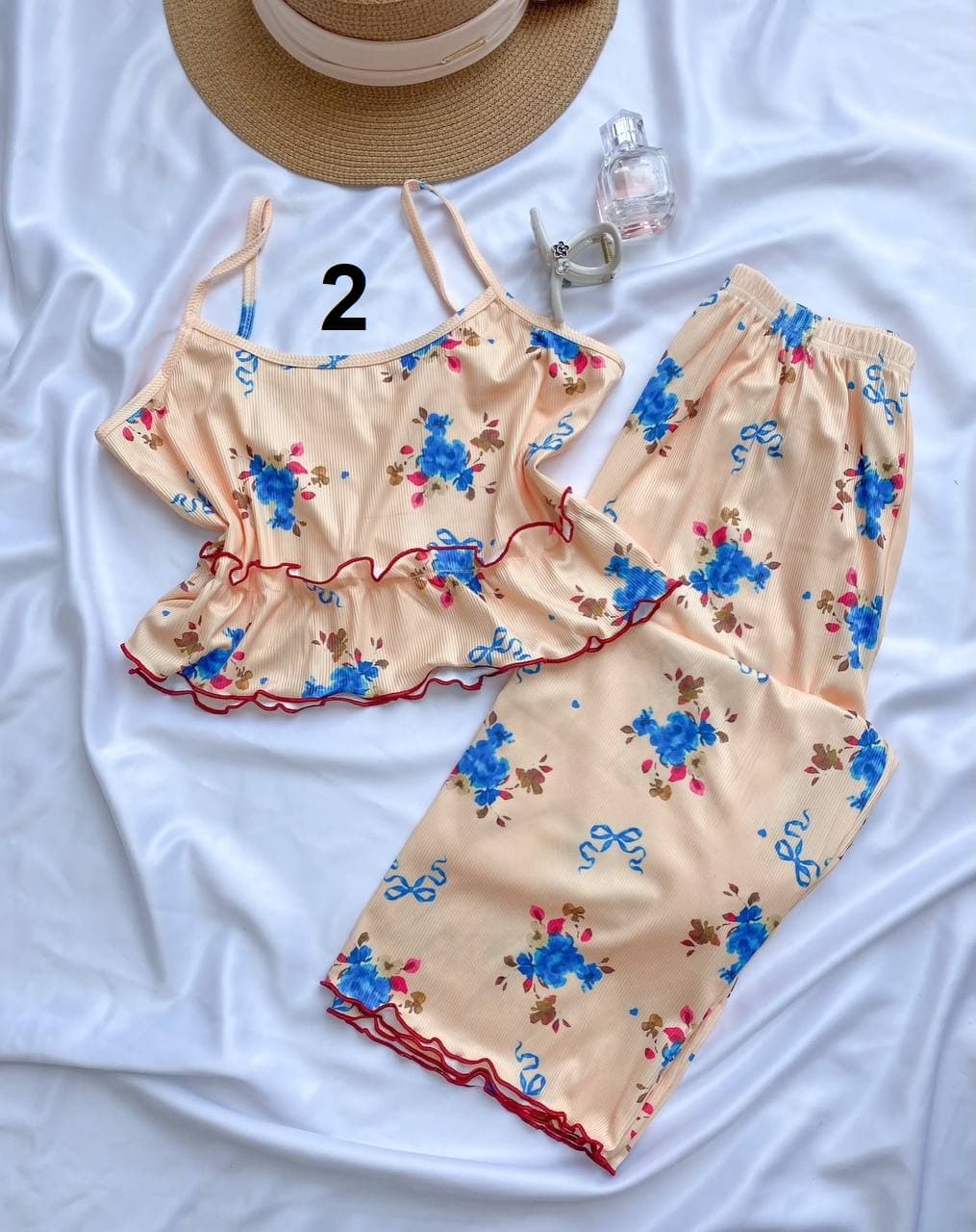 ست دوتیکه تاپ و شلوار 9389-03 — تصویر ۴