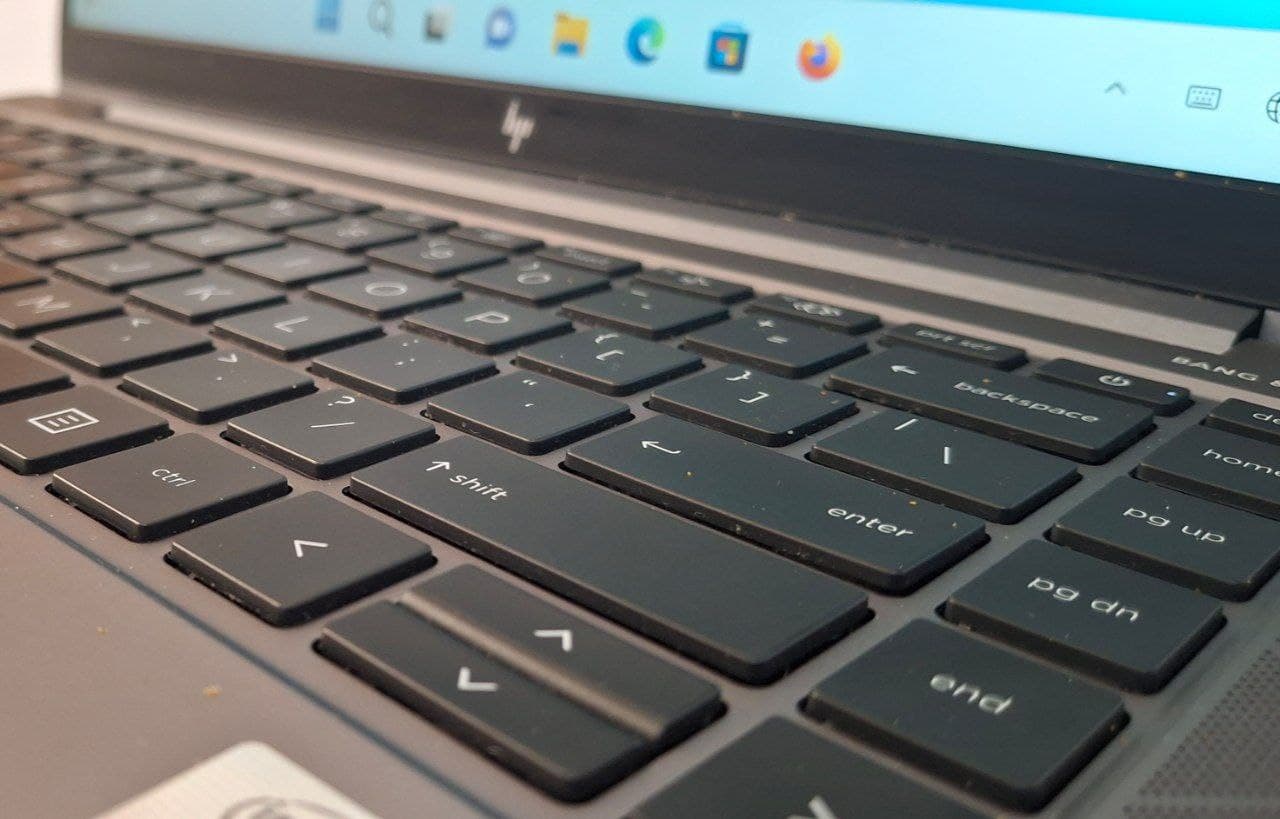 لپ تاپ استوک لمسی HP ZBOOK FIREFLY 14 G7 I7-10610U|16GB|512GB SSD|14.1” INCH نسل 10 لمسی — تصویر ۳