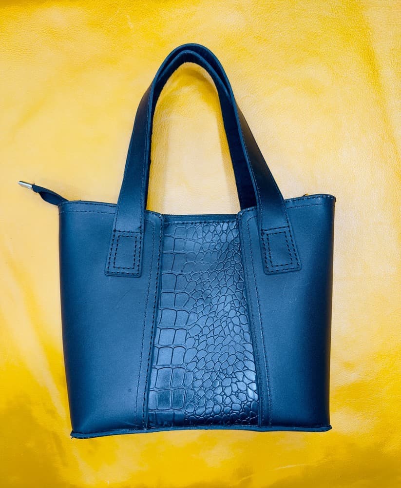 کیف دستی تمام چرم گاوی(k48) در رنگ بندی — تصویر ۳
