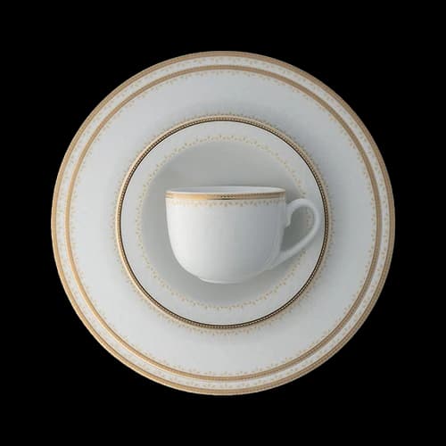 سرویس چینی ۱۰۲ پارچه کامل نورا