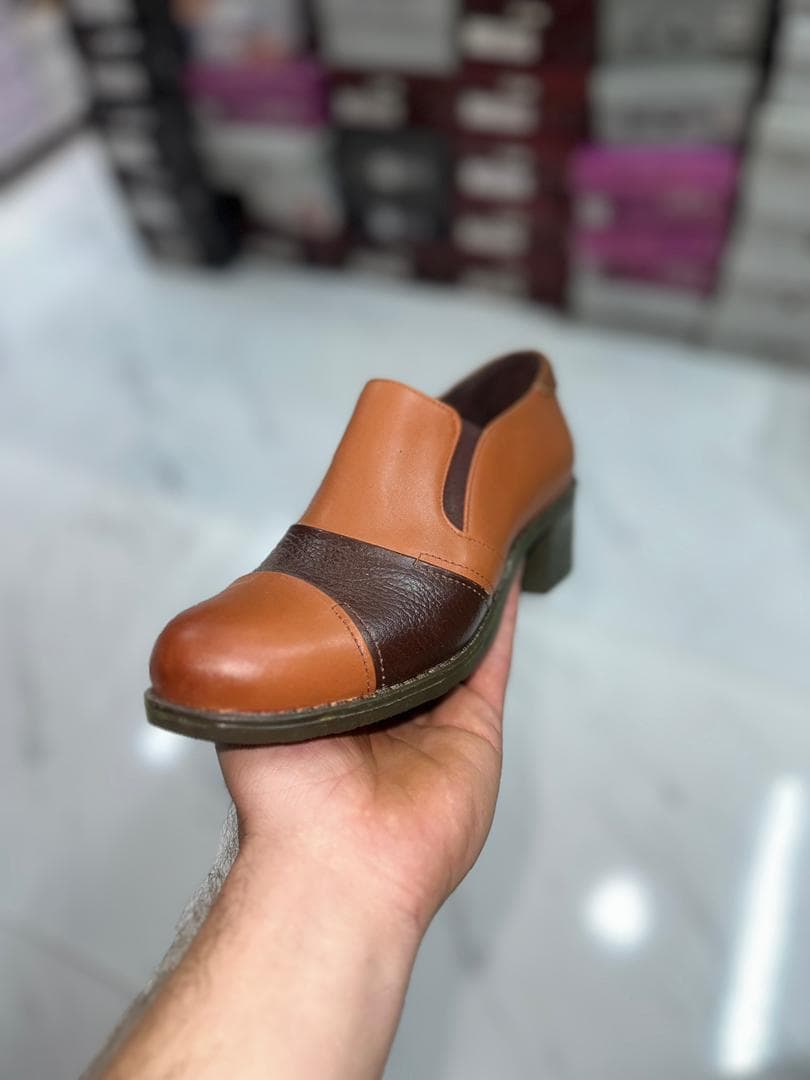 حراج پاشنه دار تمام چرم گاوی عسلی سایز 37_38