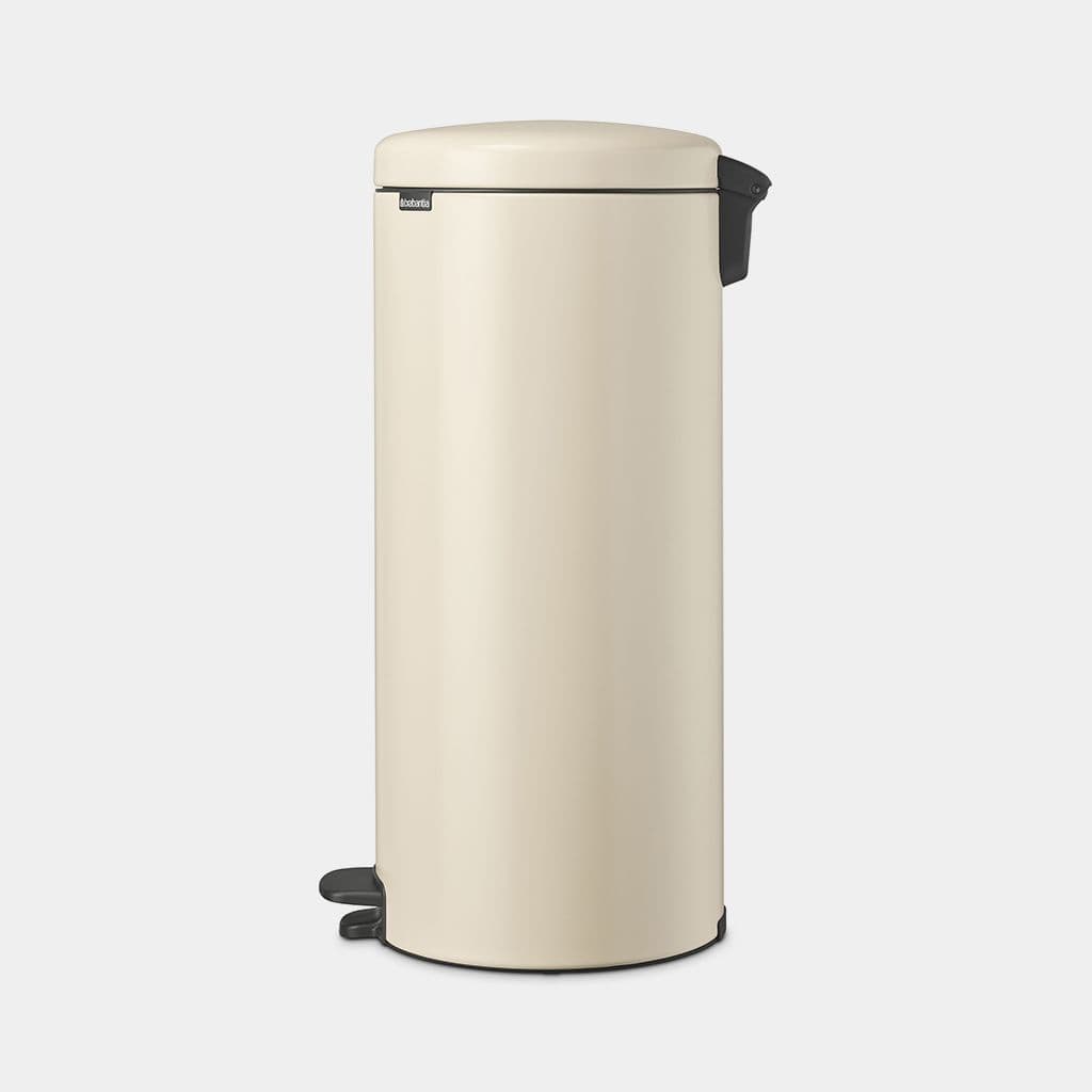 سطل زباله 30 لیتر پدالی بژ (کرم) برابانتیا brabantia — تصویر ۴