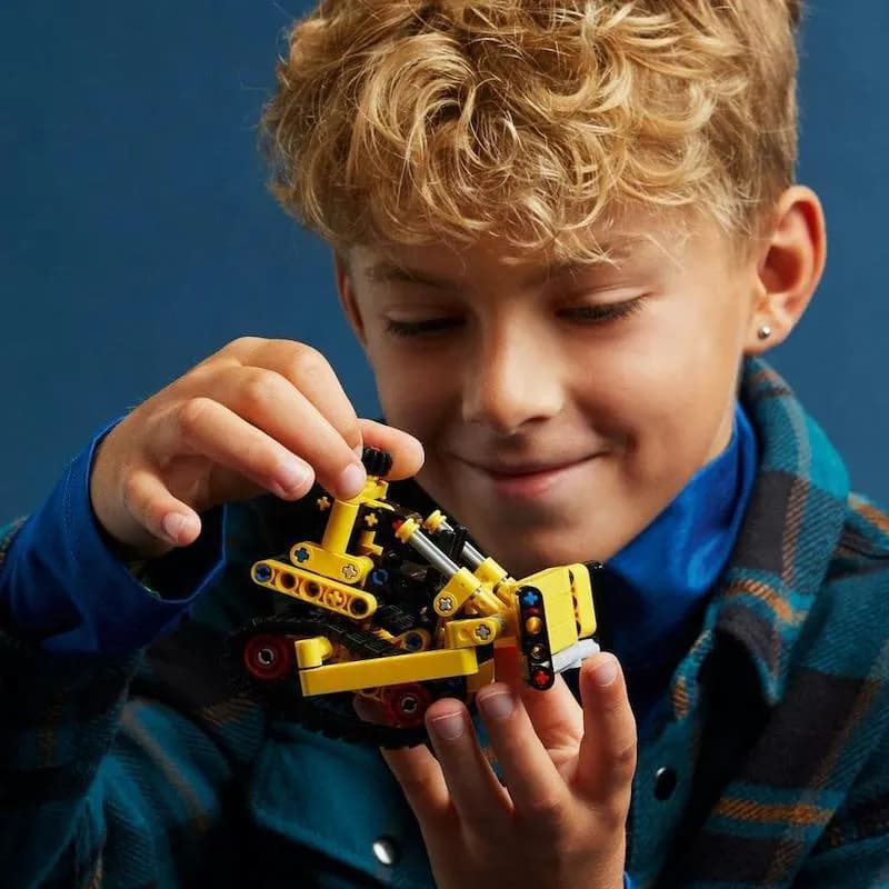 لگو تکنیک مدل Heavy-Duty Bulldozer کد 42163 — تصویر ۳