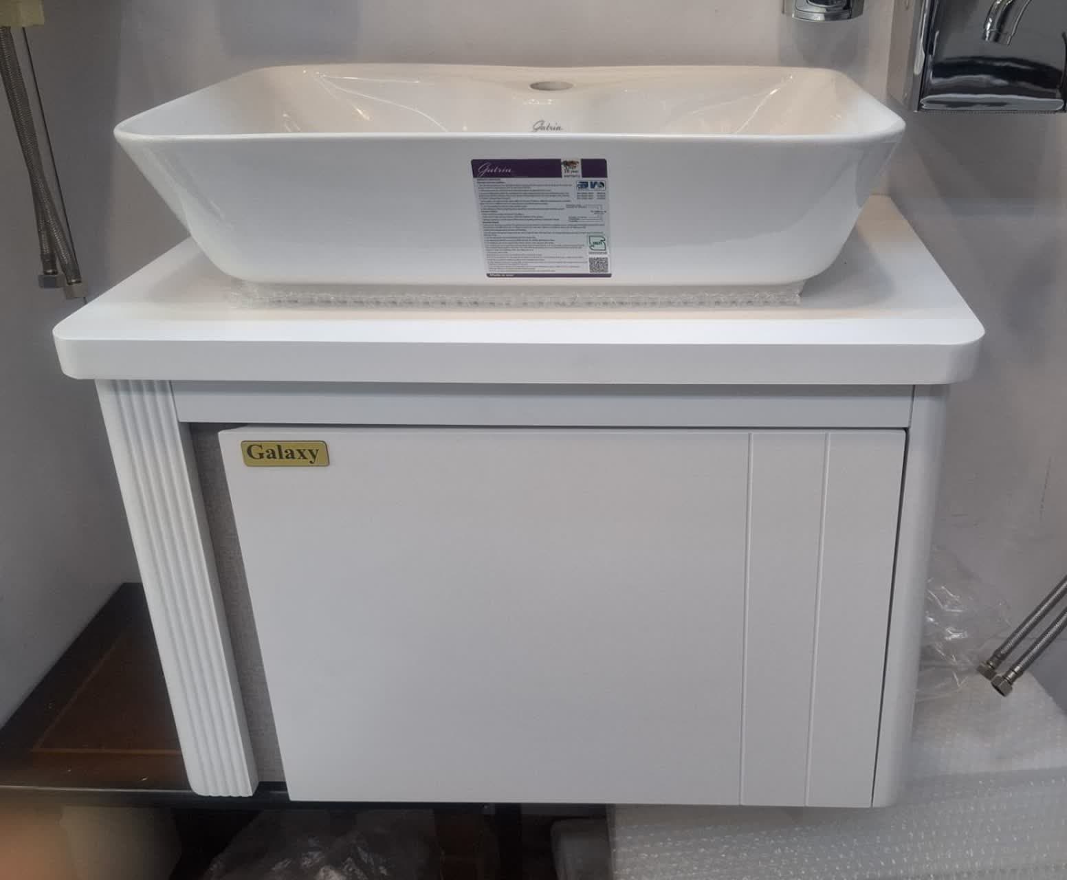 کابین pvc سفید با سنگ مستطیل 64*42