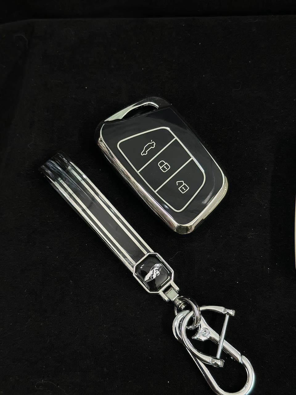 ست کاور ریموت لاکچری کی ام سی T9/K7 — تصویر ۴