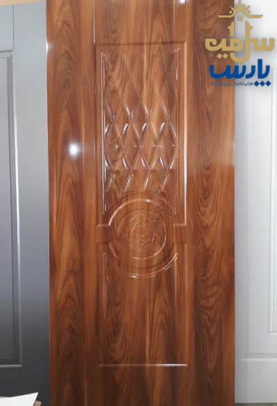 درب چوبی HPL طرح پرستیژ یوسمیت براق — تصویر ۲