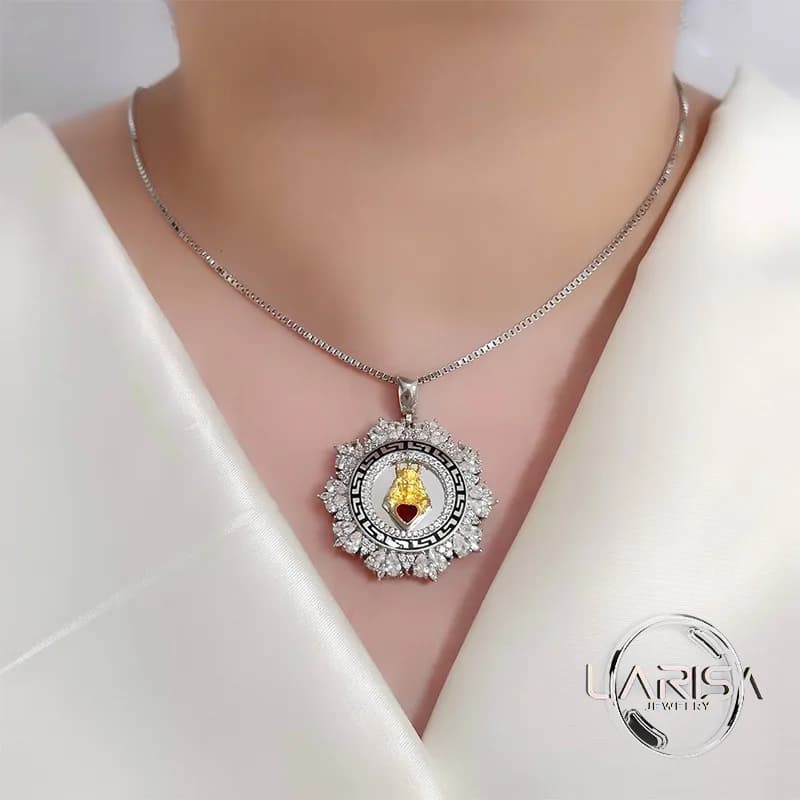 نیم ست نقره ورساچه زنانه لاریسا NS08 — تصویر ۵
