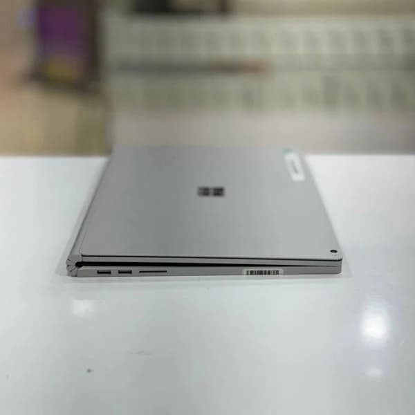 لپ تاپ سرفیس book 2 استوک 15 اینچ i7-16-1tb-6gb — تصویر ۶